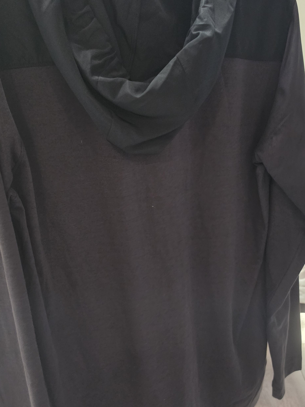 all in motion Men's Dark Charcoal Hooded Long-Sleeve Top